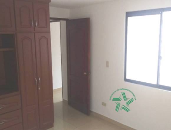 Vendo casa de 3 Niv en C.C Cañaveral Pereira