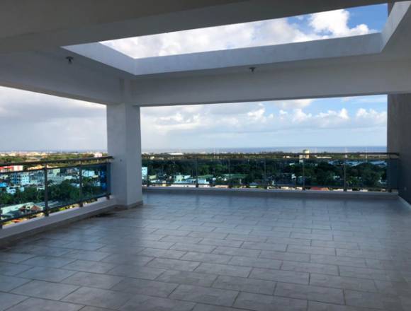 En venta, lujoso Penthouse con vista al mar