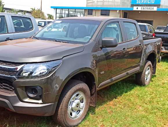 CHEVROLET S10 LS DOBLE CABINA 2.8 CUOTAS DE 508 $