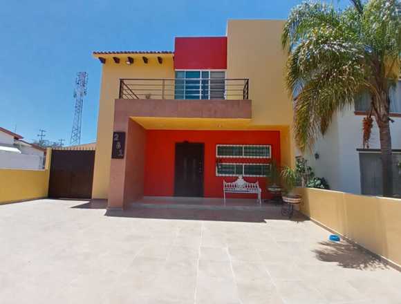 CASA 2 PLANTAS EN VENTA FRACC. CLUB DE GOLF