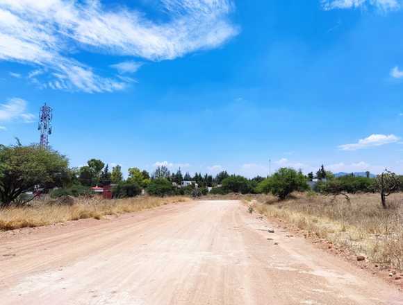 TERRENO EN VENTA CERCA DEL CLUB DE GOLF