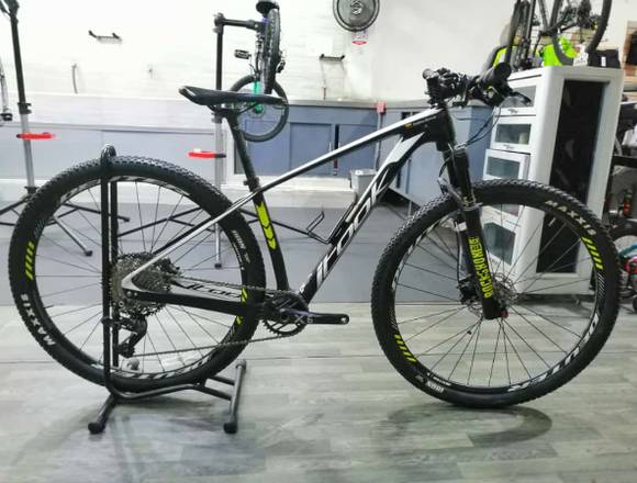 VENDO BICICLETA ITOOK EN CARBONO