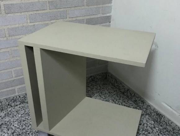 Muebles de diseño en buen estado 