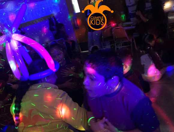 Full Diversion al Estilo Disco para Celebrar