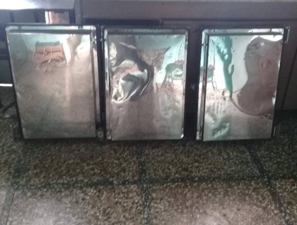 3 puertas heladera mostrador,hoy $6000