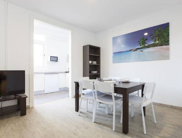 Apartamento en Calle Sirio Madrid