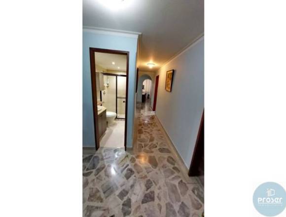 Venta Apartamento en Laureles -  Av. Jardín, Medellín