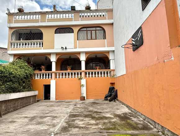 En venta casa en Quito Santa Monica de Conocoto