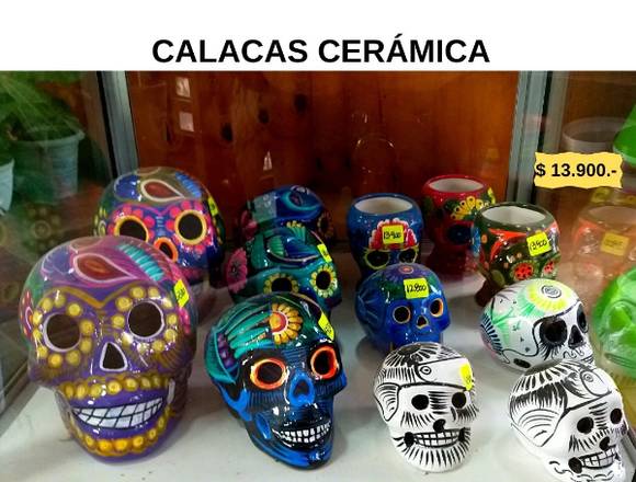 Calacas decorativas.