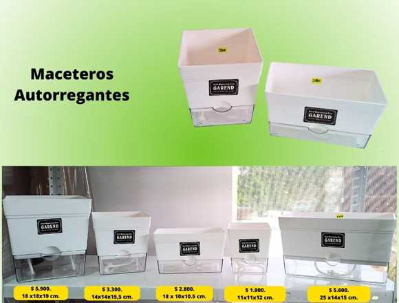 Maceteros Autorregantes