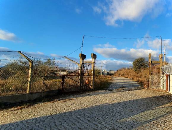 Armazéns em Mirandela 