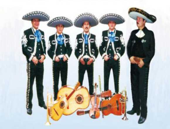 MARIACHIS LOS GALLEROS EN LIMA 