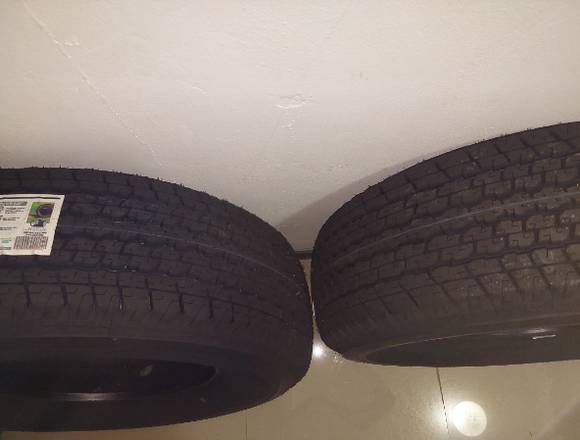 Vendo 4 llantas Bridgestone 