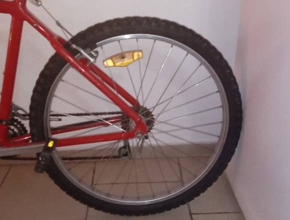 BICICLETA CANNONDALE RIN 26