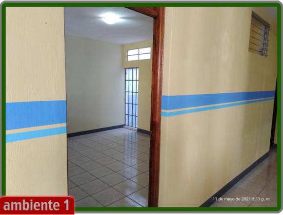 Casa en renta ideal para oficinas/clinicas