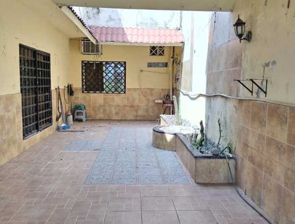 BONITA CASA EN VENTA LIBRE DE GRAVAMEN