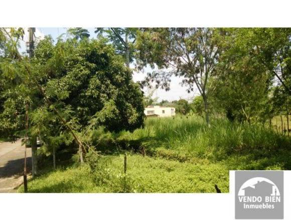 Se vende Lote en Parcelación La Riverita, la Buitrera Cali