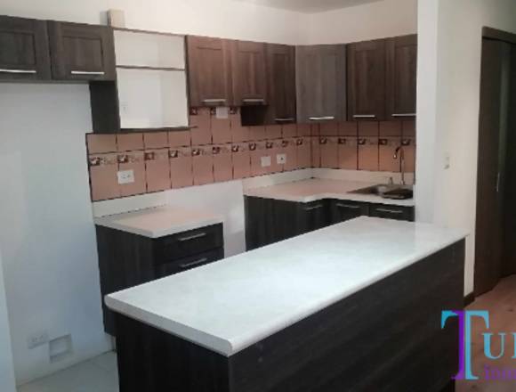 Apartamento en renta en zona 7