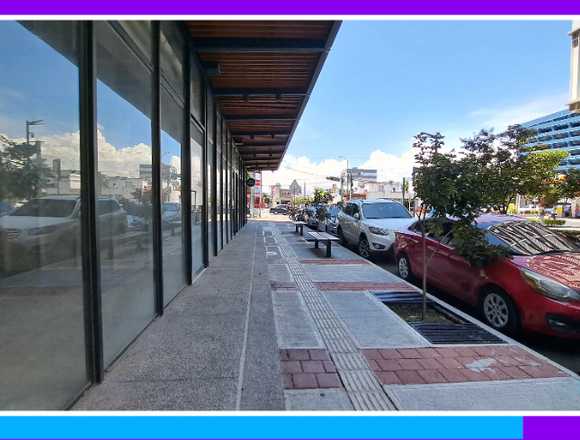 LOCAL COMERCIAL EN RENTA EN ZONA 4