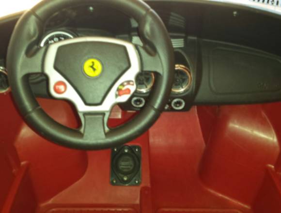 COCHE FERRARI 2 PLAZAS 12V