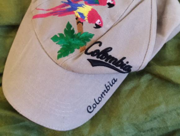 HERMOSA GORRA COLOMBIANA