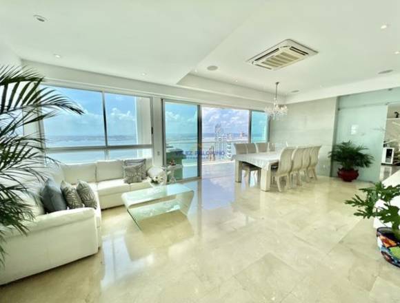 Apartamento en Bocagrande, Edificio Grand Bay