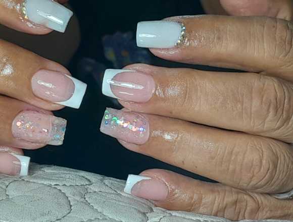 Servicio de manicura