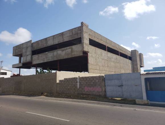 EDIFICIO EN CONSTRUCCION