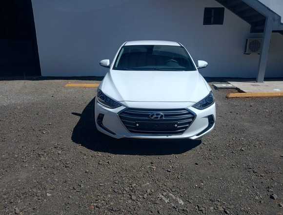 HYUNDAI AVANTE 2017 GASOLINA