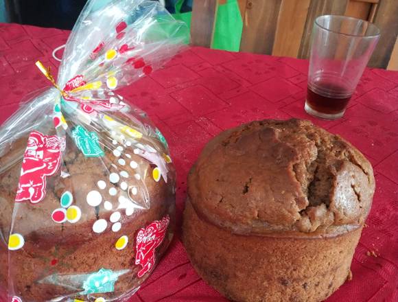 Exquisito pan de pascua casero