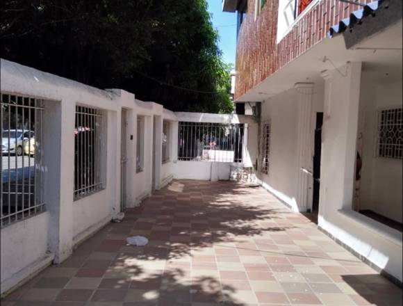 CASA LOTE EN VENTA. Barrio Colombia, Barranquilla.