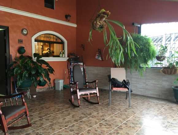 Venta de Casa en Heredia. RAH 25-991