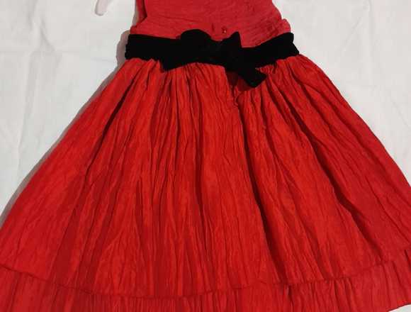 Hermoso vestido en dos tiempos para niña