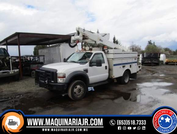 Grua canastilla 2008 FORD 46 ft 