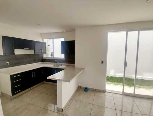 Casa en privada de 3 rec. al norte de Morelia