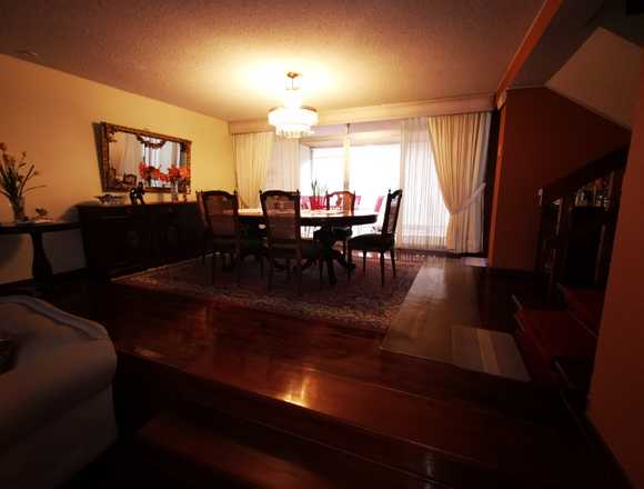 SE VENDE CASA EN SAN BORJA, LIMA, PERU