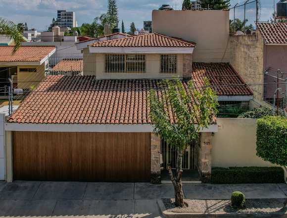 Casa en venta en jardines de Guadalupe