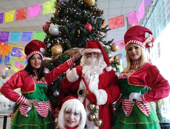 SANTA CLAUS Y LOS ZANQUEROS están listos