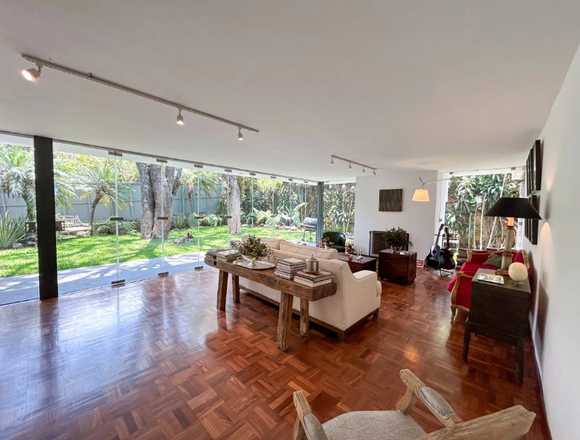 PRECIOSA CASA EXCLUSIVA EN ZONA 14 DE GUATEMALA