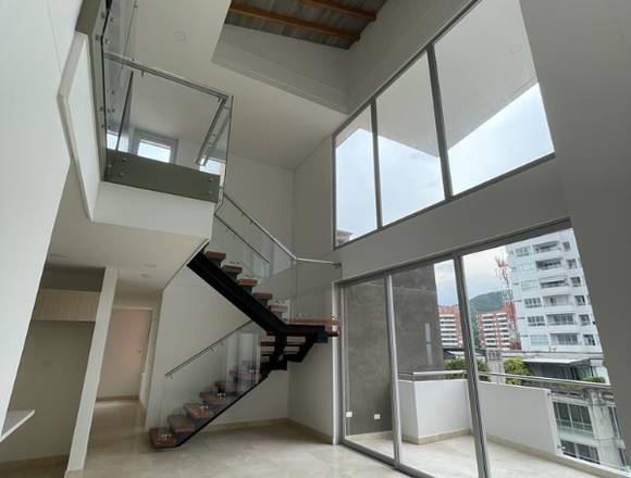  Apartamento penthouse de sueños para estrenar