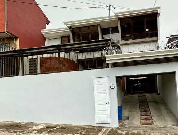 Se vende casa Mercedes Norte Heredia #1931