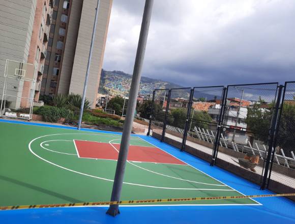 RECUBRIMIENTOS PARA CANCHAS MULTIPLES