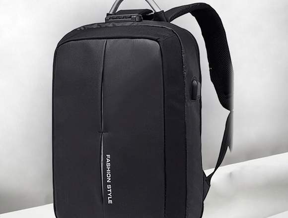 Mochila Maleta para Laptop Antirrobo USB Portátil