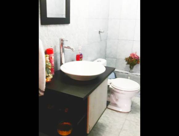 VENDO hermosa CASA en conjunto privado.