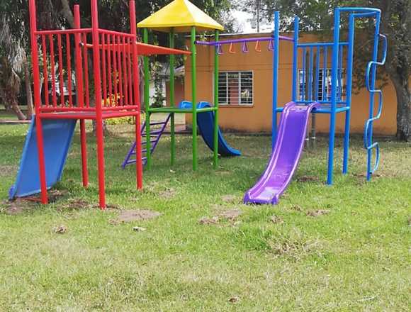 Fabricamos parques metálicos. Cotiza ya. 