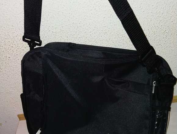 BOLSA PARA TABLET Y PORTÁTIL 10 €