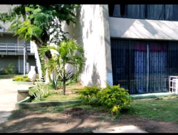 Inmueble Seguro vende bonito apartameto DoralBeach