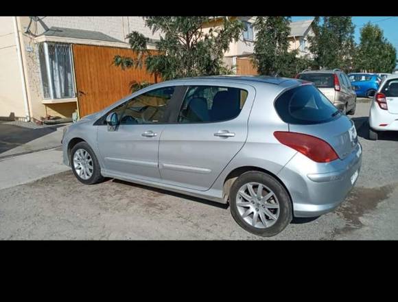 Peugeot 308, año 2011