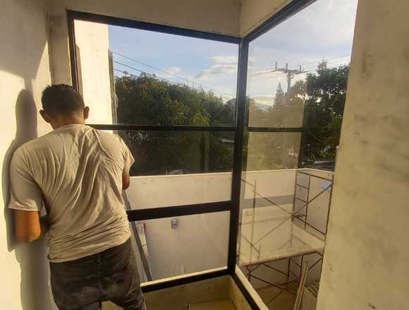 Fabrica de ventanas y puertas