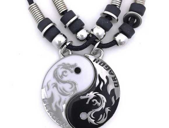 Colgante y collar de Yin y Yang (2 pzas.)